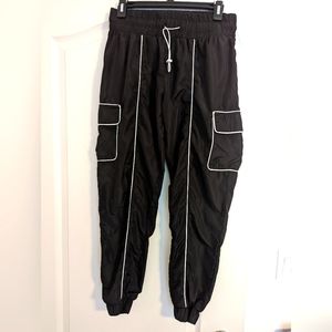 Women's black pants size medium